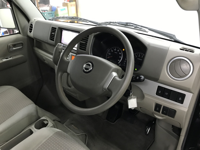 �y�i���Ӓ�ςݎԗ��z���X�̏��i�Ԃ͑S��AIS�Ӓ�ώԂł��B��3�ԋ@�ւɂ������ȍ���ŏC�����⑖�s�����̕s���\���͈�؂������܂���B(���ɂ����Ăłׁ̈A���Ӓ�̏ꍇ���������܂�)