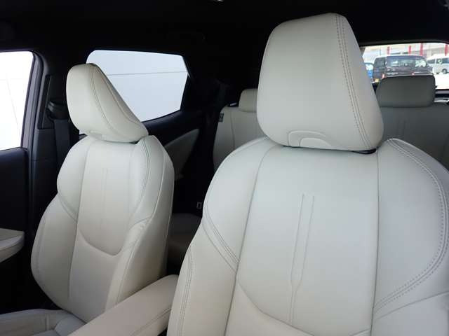 �����X�ł̓I�����C���ł̂����k�������Ă���܂��BZOOM��LINE�Ńr�f�I�ʘb���\�A���莝���̃X�}�z�EPC�E�^�u���b�g��OK!���C�y�ɂ��⍇����������