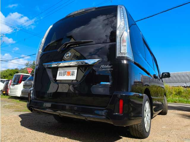 セレナ2.0 ライダー ブラックライン アドバンスドセーフティパッケージ 4WD