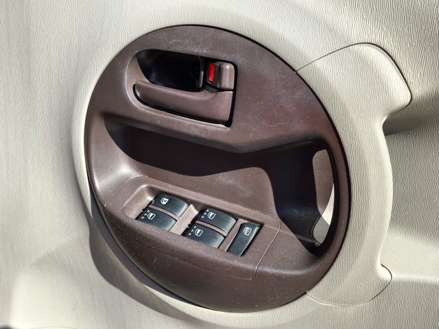 ★運転席オートパワーウインドウでラクラク開閉♪★