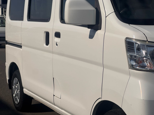 ���[�Ԏ��̔������E�������ɂ͓��ɂ�������Ă��܂���