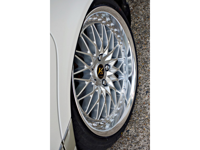 新品WORKホイール!VS-XVシルキーリッチシルバー!4本定価426800円の高級ホイールが装着されております!