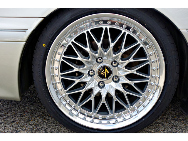 新品WORKホイール!VS-XVシルキーリッチシルバー!4本定価426800円の高級ホイールが装着されております!