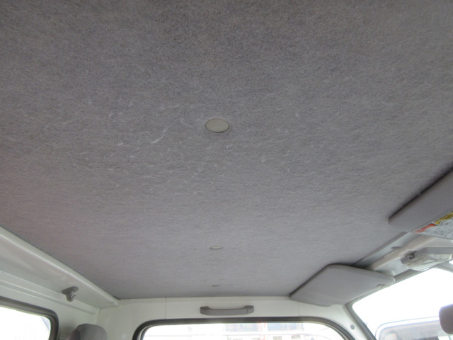 �������E�V����ł���