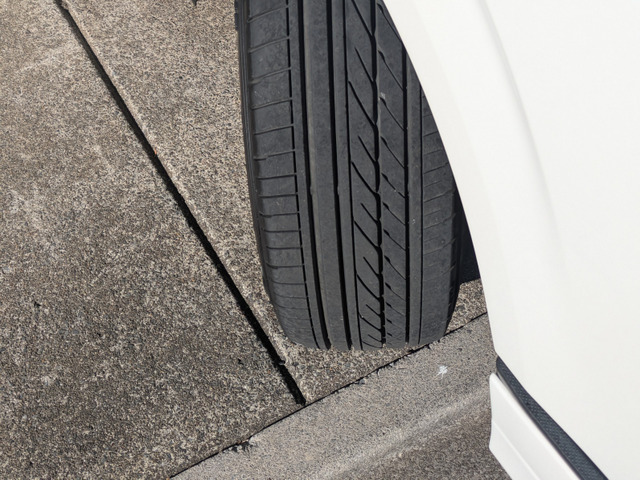 タイヤも残り溝たっぷり