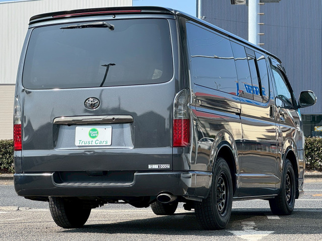 レジアスエース