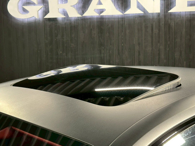 �y�T�����[�t�z �J��������u�T�����[�t�v�͐l�C���[�J�[�I�v�V�����̈�B