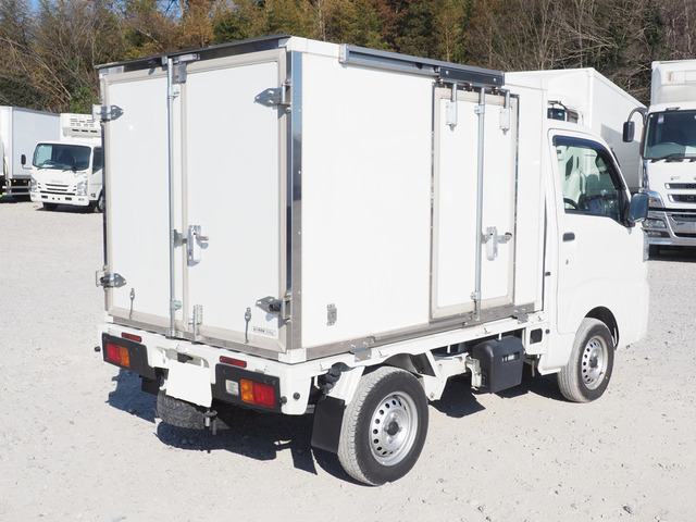 ハイゼットトラック