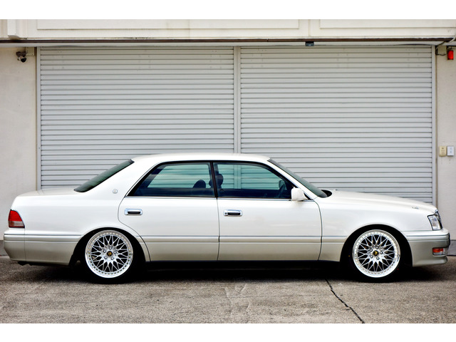 自社認証工場もございますので、納車後のメンテナンス、カスタム相談もお任せ下さい!お客様のカーライフを全力でサポートさせていただきます!