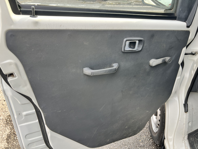 �i�r�A�h���C�u���R�[�_�[�A�o�b�N�J�����A���[�_�[�AETC�Ȃǂ̊e�핔�i�̎��t�����s���Ă���܂��B