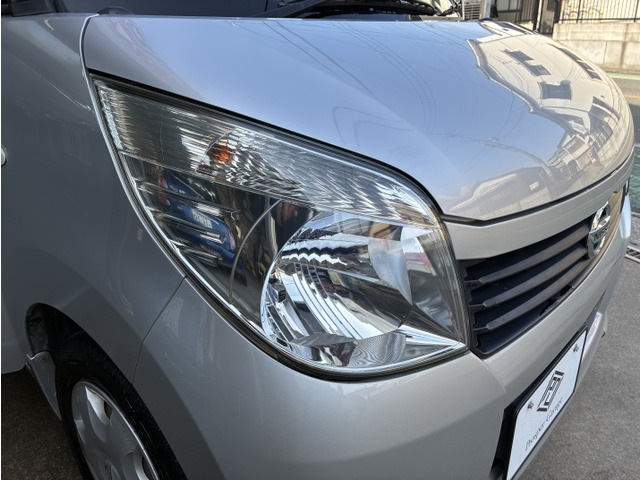 �w�b�h���C�g�͖����R�[�e�B���O�ς݂Ȃ̂łƂĂ��N���A�ł��B