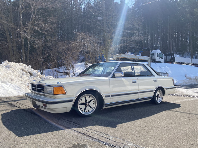 グロリア3.0 V30ターボブロアム VIP