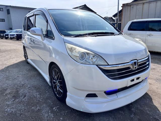 ステップワゴン（ホンダ）2.0 G スタイルエディション　両側パワースライドドア!Dampers! 中古車画像