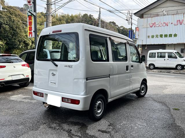 ���Ђ́A��t���s���s�̋v�����X�������ɂ��钆�ÎԔ̔��X�ł��B