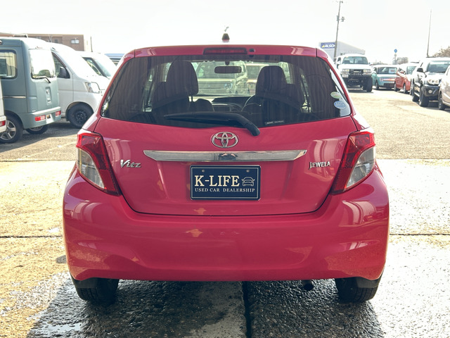 �y�x�����z���i�X�z���Ԃ������������܂��āA���ɗL�������܂��B�݌Ɏԗ��ɂȂ�܂��̂ŁA���񂲓s���̋X�������ɁA���ɗ��ĉ������B���X�\��������ƁA���ē����X���[�Y�ł��B