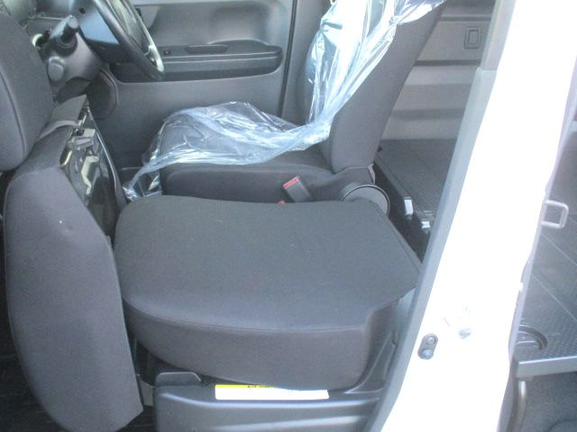 ����ȃA�����W