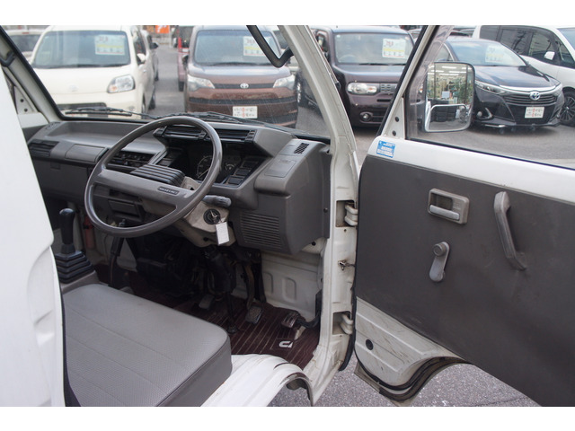 �����ԕی������k��������!�O��Z�F�A���������j�b�Z�C���a�㗝�X�����ς��肵�܂��B�ی��S����������̏ꍇ�A�g������ĕq���ɑΉ����܂��B��ԁA�����^�J�[�����p�ӂ��܂��̂ł����S���������B