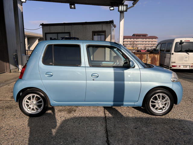 �y�x�����z���i�X�z���Ԃ������������܂��āA���ɗL�������܂��B�݌Ɏԗ��ɂȂ�܂��̂ŁA���񂲓s���̋X�������ɁA���ɗ��ĉ������B���X�\��������ƁA���ē����X���[�Y�ł��B