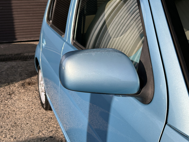 �y�x�����z���i�X�z���Ԃ������������܂��āA���ɗL�������܂��B�݌Ɏԗ��ɂȂ�܂��̂ŁA���񂲓s���̋X�������ɁA���ɗ��ĉ������B���X�\��������ƁA���ē����X���[�Y�ł��B