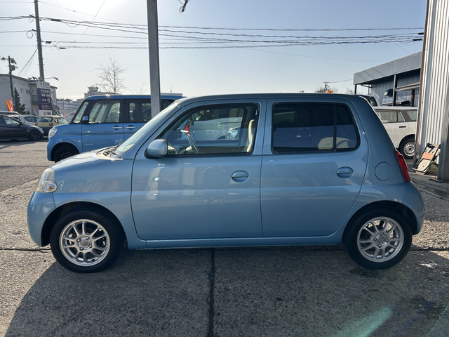 �y�x�����z���i�X�z���Ԃ������������܂��āA���ɗL�������܂��B�݌Ɏԗ��ɂȂ�܂��̂ŁA���񂲓s���̋X�������ɁA���ɗ��ĉ������B���X�\��������ƁA���ē����X���[�Y�ł��B