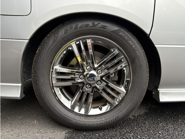 ���C�_�[�����A���~�z�C�[�� 17�C���` �^�C����2024�N����