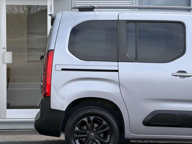 �݌Ɏԗ��͂��ׂđ��s�e�X�g���s���Ă���f�ڂ����Ă��������Ă���܂��̂Ŏ��M�������Ă��񋟂����Ă��������Ă���܂�!