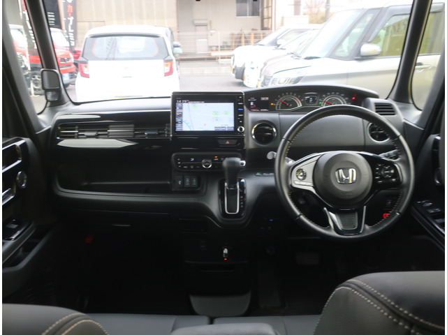 N-BOXカスタムL ターボ