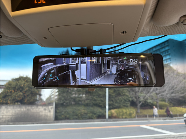 �f�W�^���C���i�[�~���[�^�A�O��h���C�u���R�[�_�[���t���ρ�