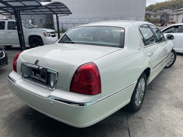 �����ԕی��������k���������B���X�͎O��Z�F�C��A���������j�b�Z�C���a���ۂ̑㗝�X�ł��B�ی��S��������̍ۂ͘A�g������Đv���ɂ��Ή��v���܂��B��ԁE�����^�J�[�����p�ӂł��܂��̂ł����S���������B