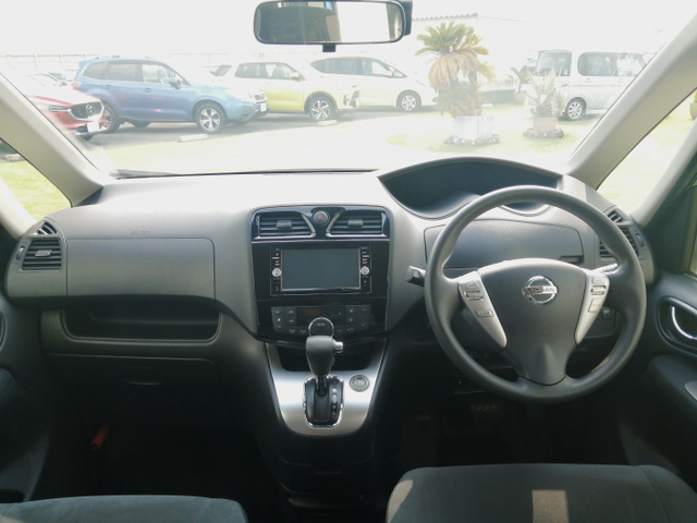 セレナ2.0 ハイウェイスター S エディション