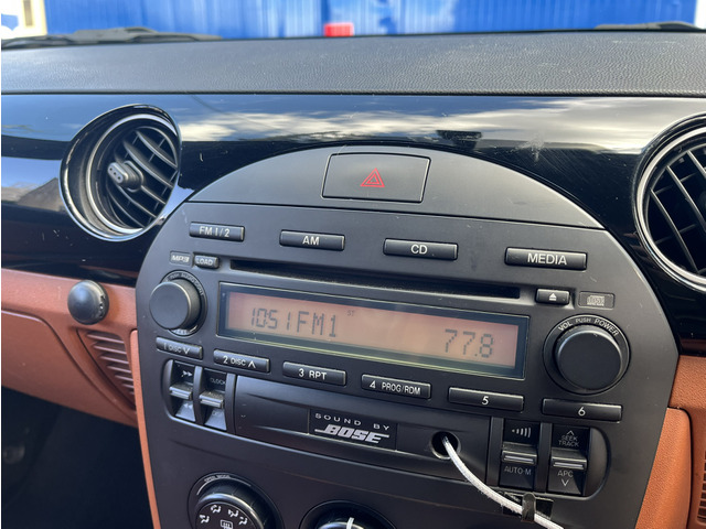 �����I�[�f�B�I����������Ă���܂��B�g����̂̓��W�I��CD�ɂ͂Ȃ�܂������̂����ɂ͏\�����Ǝv���܂��B���D���ȉ��y�𒮂��Ȃ���h���C�u�����y���݉������B