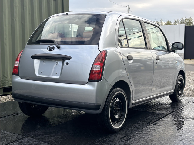 軽自動車・コンパクトカーを中心にラインナップしております!