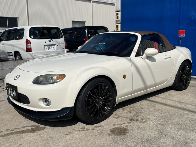 ���ł͊󏭂�NC�^���[�h�X�^�[�B���̖��͓I��2.000cc�G���W������J��o�����n�͂ƃg���N��NC�Ȃ�ł͂Ȃ��ł��傤���B����̃x�[�X�Ƃ��Ă����ɗD�G�Ȏԗ��Ȃ̂Ő��񂲌������������B