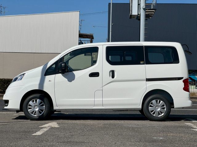 NV200バネットバン1.6 VX