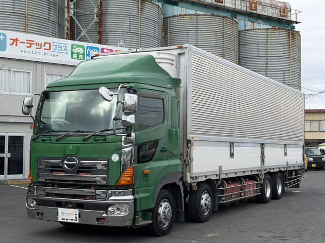 プロフィア冷凍冷蔵車