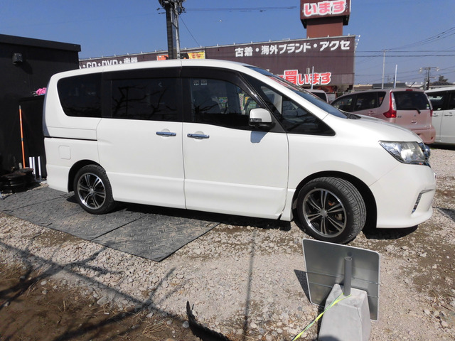 セレナ2.0 ハイウェイスター