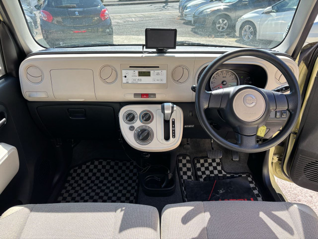 �����̎ԗ��ȊO�ɂ��u�ԑI�уh�b�g�R���v�ɂ������߂̒��ÎԂ��f�ڂ��Ă���܂��B