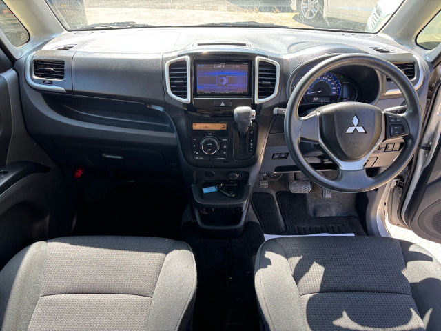 �����̎ԗ��ȊO�ɂ��u�ԑI�уh�b�g�R���v�ɂ������߂̒��ÎԂ��f�ڂ��Ă���܂��B