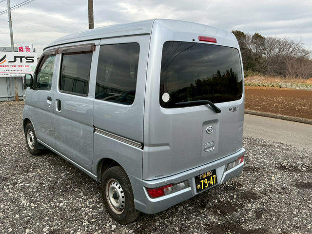 �y�o���͐����ςݎԗ���񋟂��Ă���܂��B