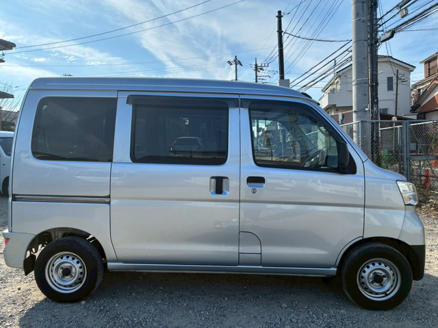 �y�o���͐����ςݎԗ���񋟂��Ă���܂��B