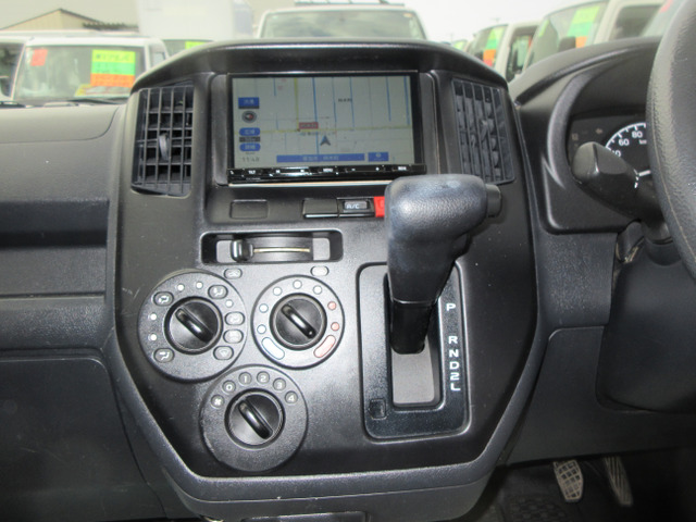 �������E�C���p�l���ł���