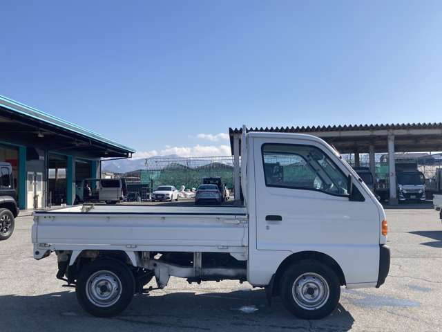 �I�[�g���[���͓����Ȃ��A�ő�84��(7�N)�������\�ȃI�[�g���[�������p�ӂ��Ă���܂��B���ÎԁE�V�Ԃ����p�����܂��B����X�^�b�t�ɂ����k��������!