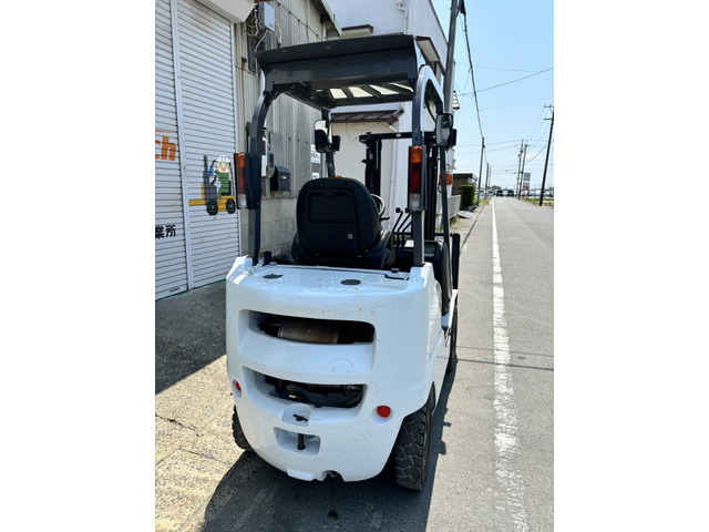 三菱ロジスネクストエンジンフォークリフト