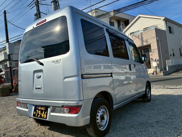 ��g�����E���H�ꂪ������܂��̂ŁA���S���Ă��������߂��������܂��B