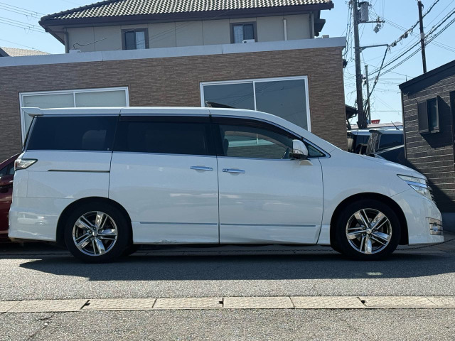 ���X�ł͂قƂ�ǂ��Ԃ��A�M���ł�����{�����ԊӒ苦��ɂ�1�䂸�`�F�b�N���A�O���E�����E�@�ցE�C������4���ڂɂ��Ă̊Ӓ���s�������ڂ���ł͔��f�̂��Ȃ��ӏ�����݉B�������J���Ă���܂���