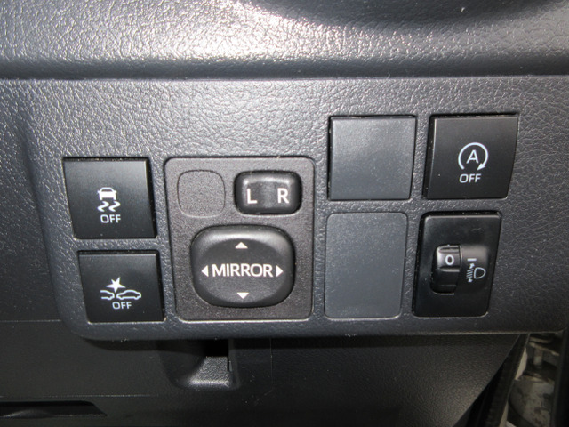 ���A�C�h�����O�X�g�b�v���Փ˔�Q�y���u���[�L��