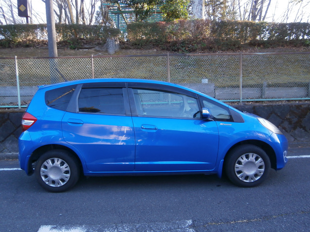 フィット1.3 G 10thアニバーサリー