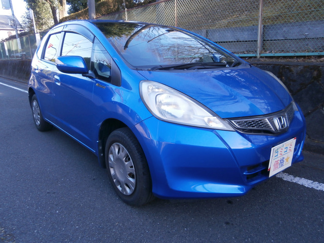 フィット1.3 G 10thアニバーサリー