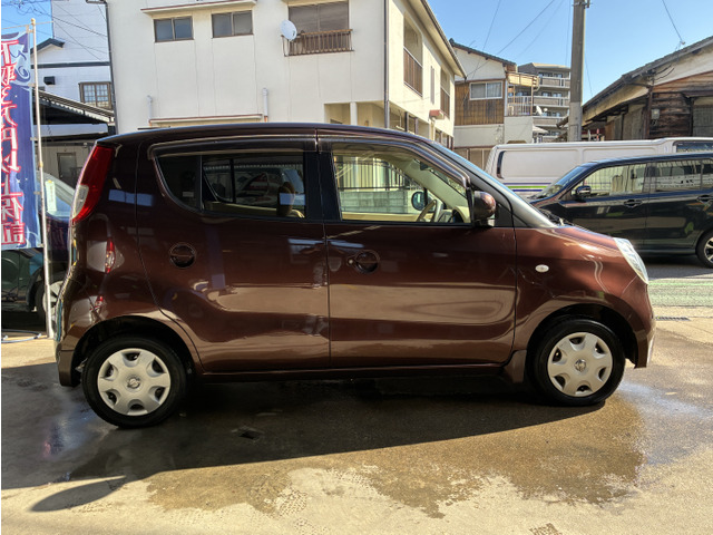 �{�f�B�͖����R�[�e�B���O�ς݂ł��B