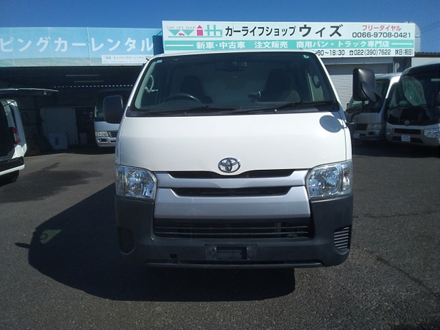 ハイエースバン3.0 DX ロング ディーゼル 4WD